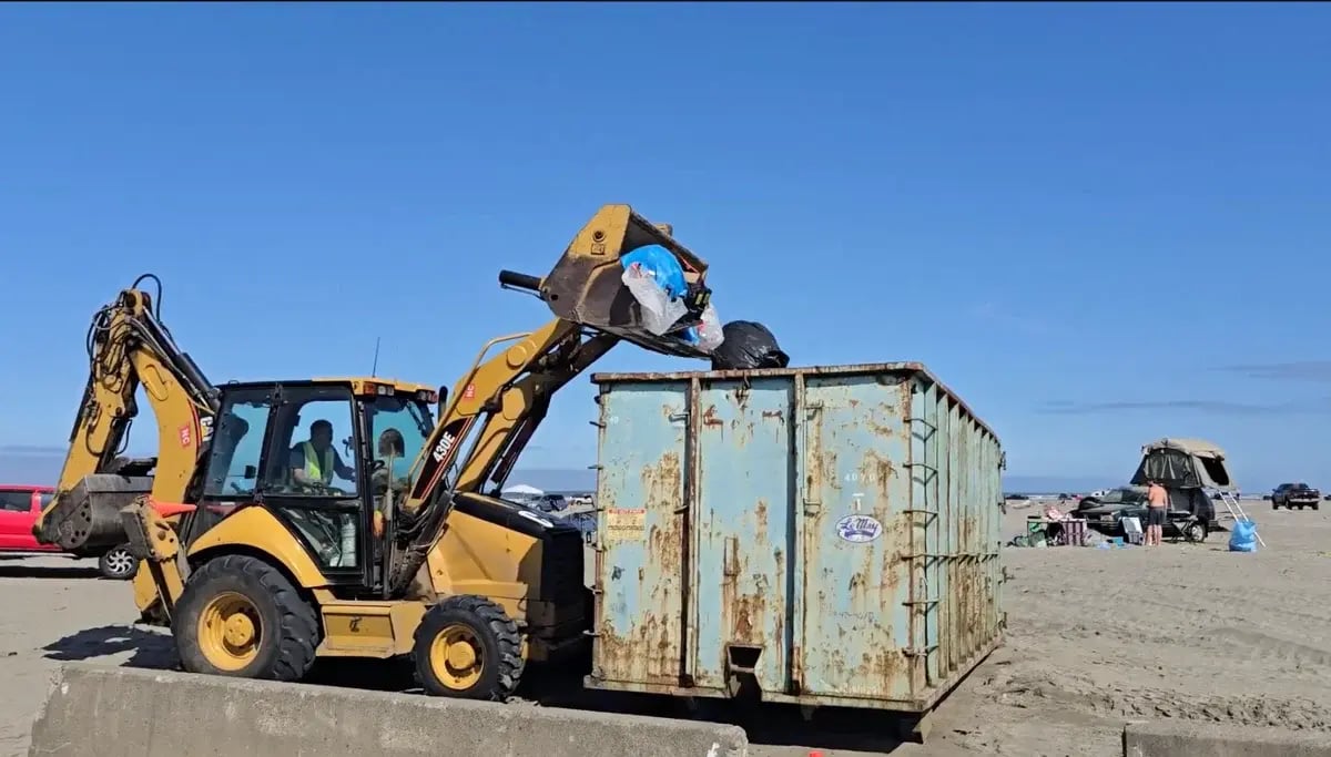 Ocean Shores Tractor